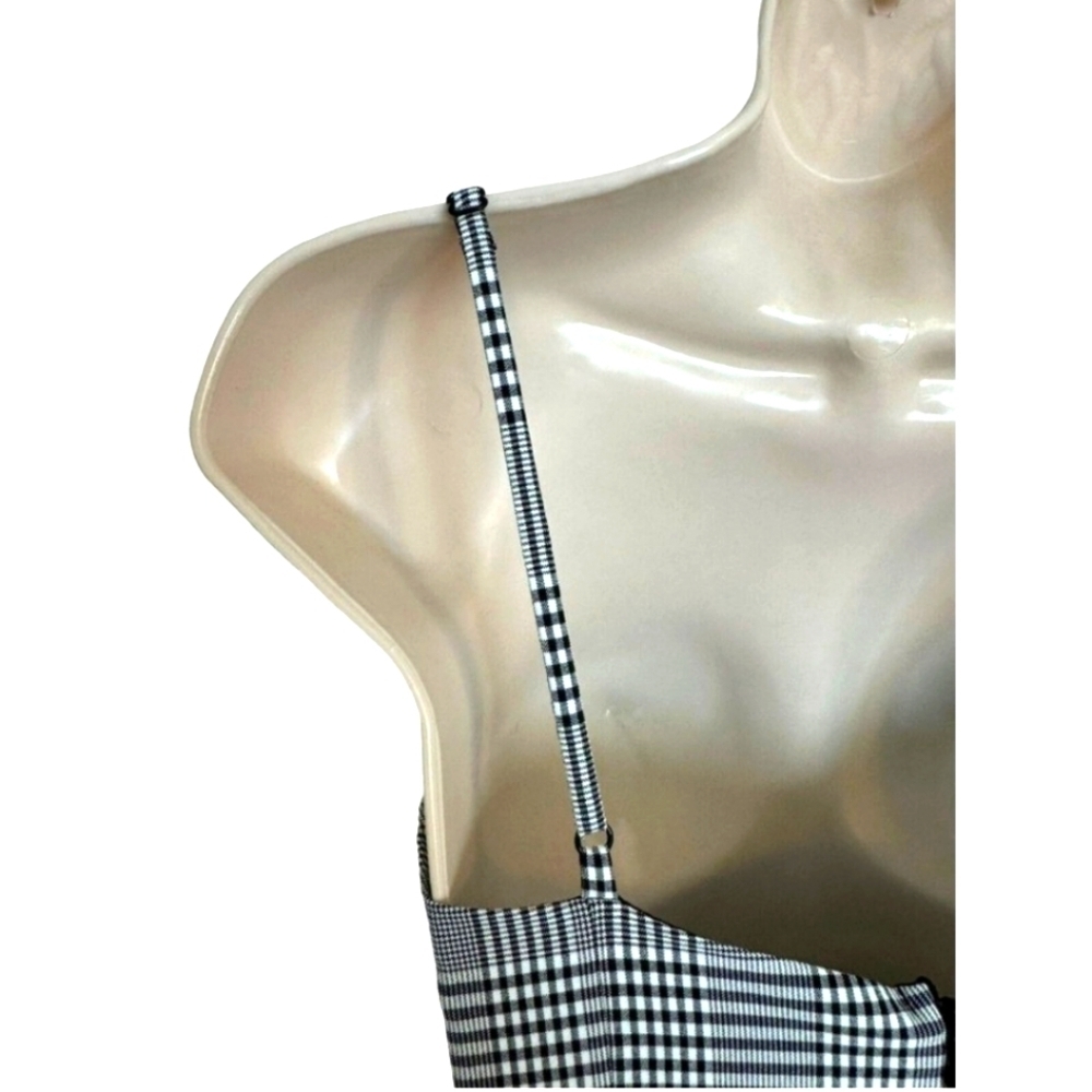 Olivaceous Jumpsuit Plaid Adjustable Spagetti Straps Size Large NWT - Picture 4 of 15